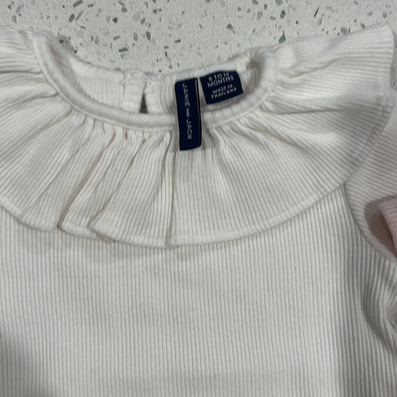 Baby Ruffles Collar Ribbed Bodysuit 6-12 months - Picture 4 of 7